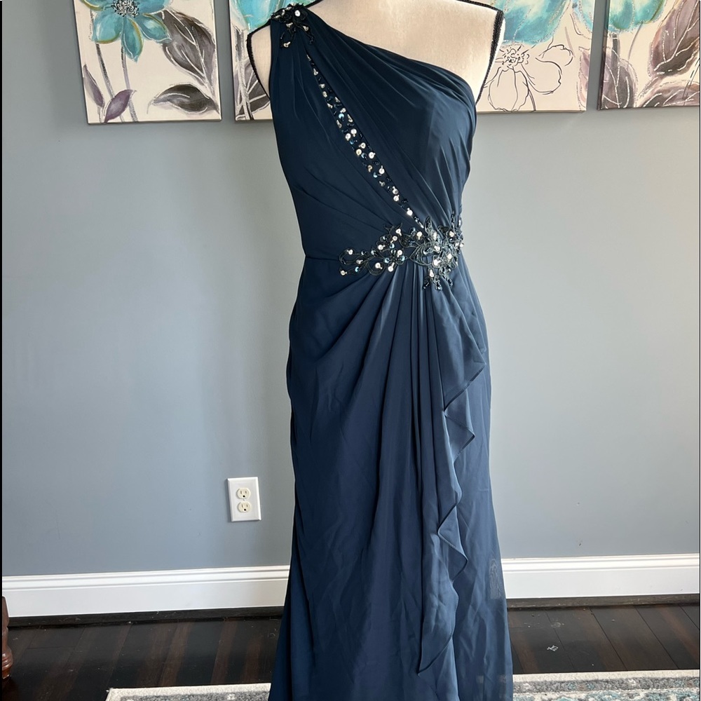 JJ HOUSE NAVY DRESS NWT